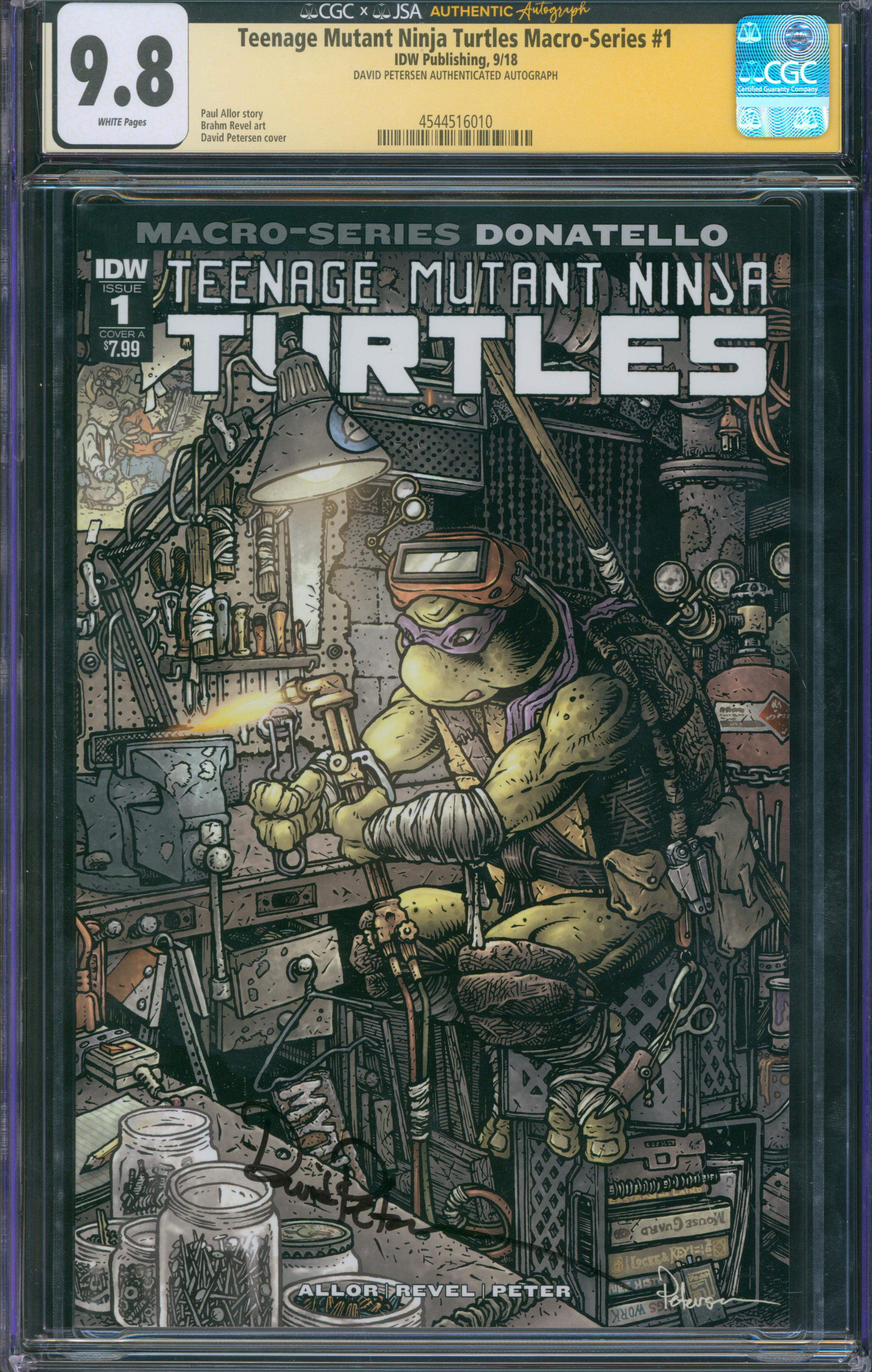 Teenage Mutant Ninja Turtles Macro-Series #1 |Signed by David Petersen|